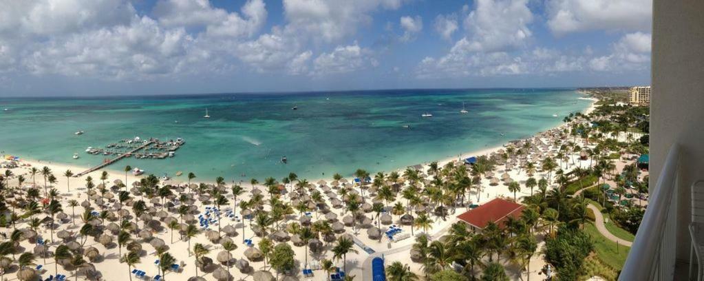 棕榈滩Marriott Aruba Surf And Ocean Beachfront Clubs公寓 外观 照片